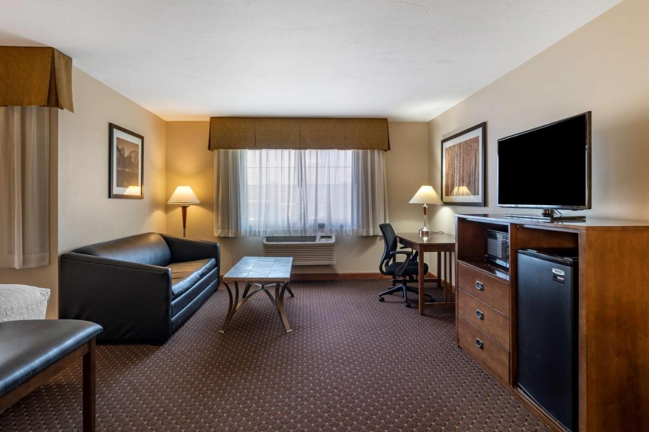 Hotel Western Desert West Yellowstone