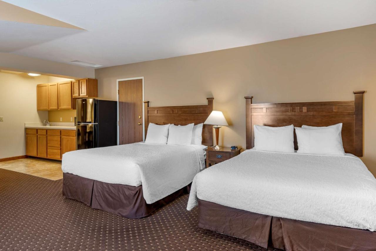 Hotel Western Desert West Yellowstone